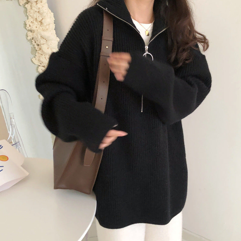 Le Classique Paris – Relaxed Zipper Sweater with Large Collar